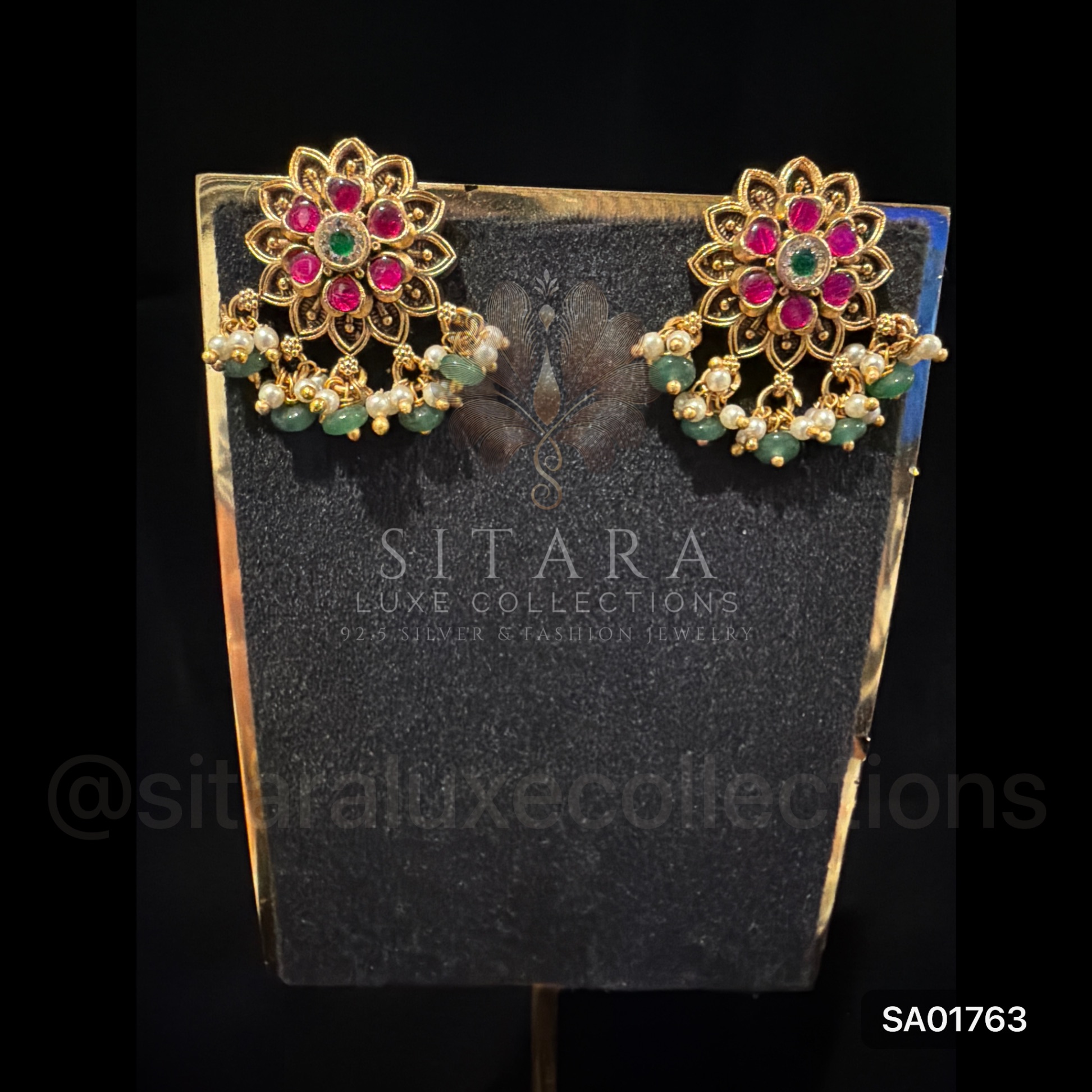Jadau Flower Stud
