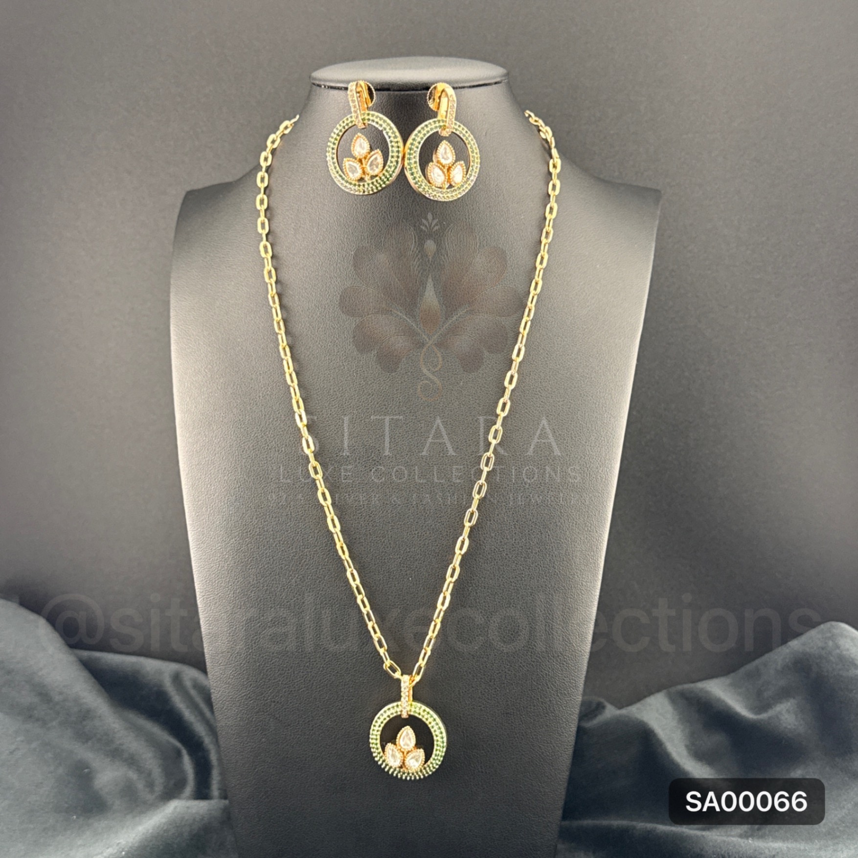 Green Ruby Round Chain Set