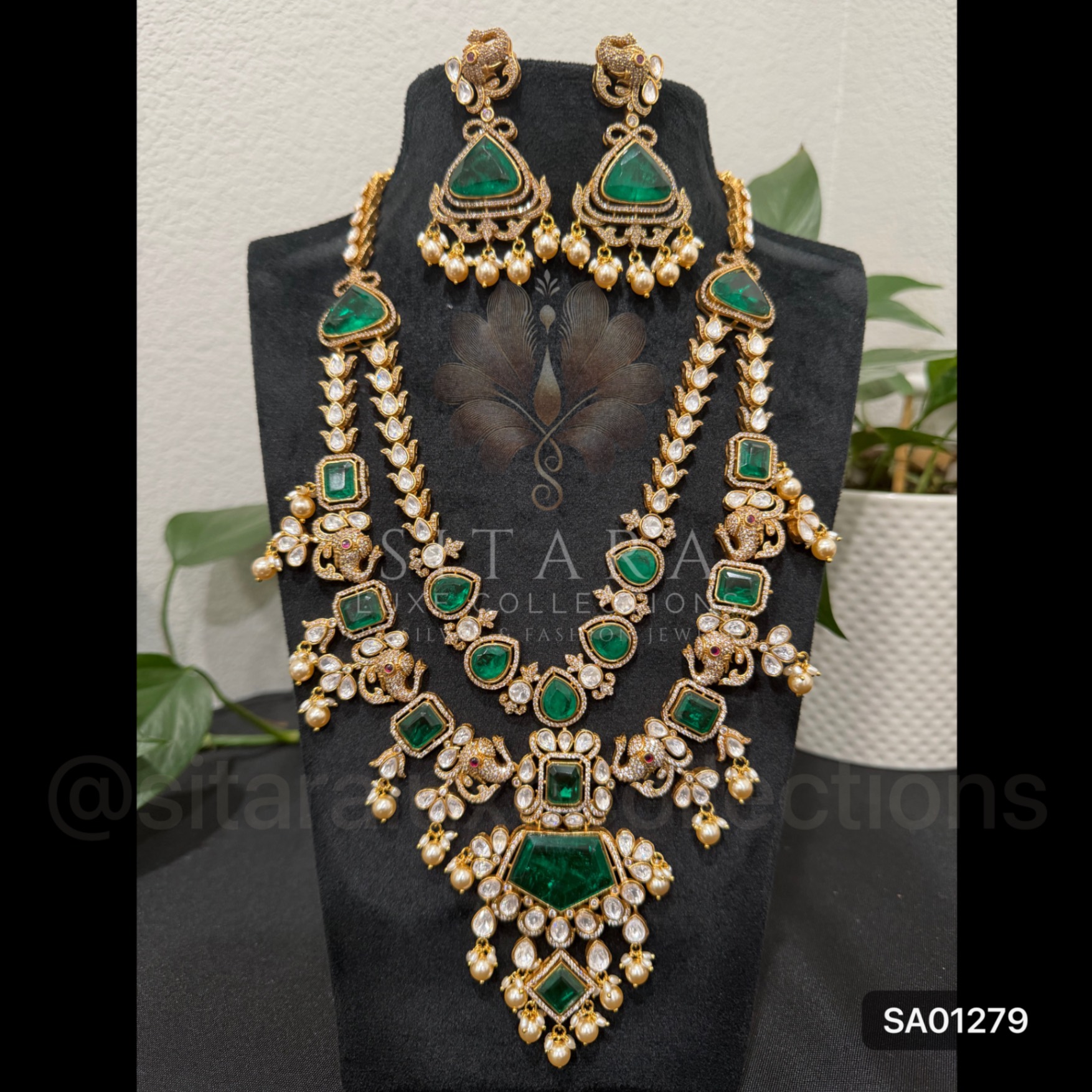 Green And Mehandi Color Elephant Moissanite Set