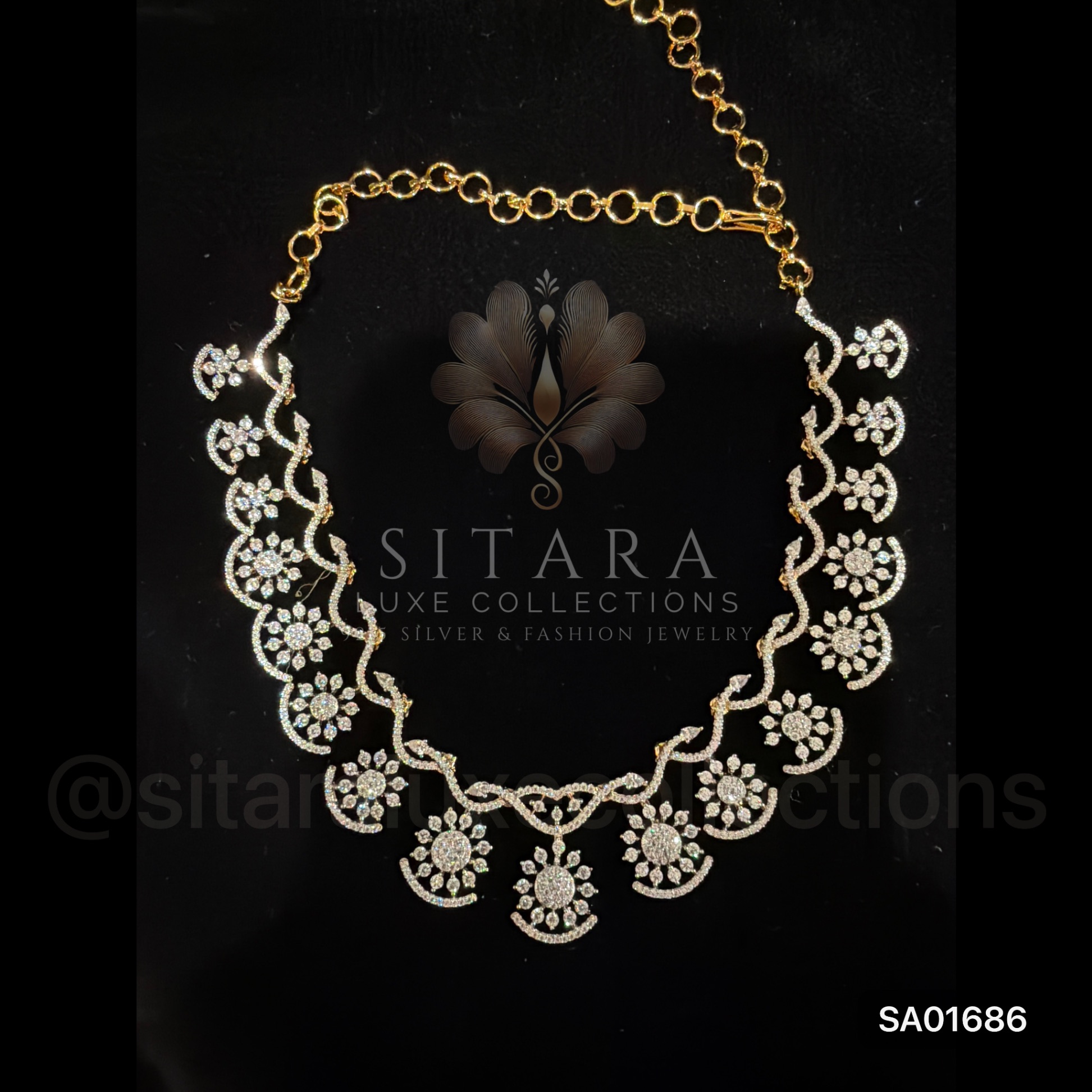 Flower Bottu CZ Necklace Set