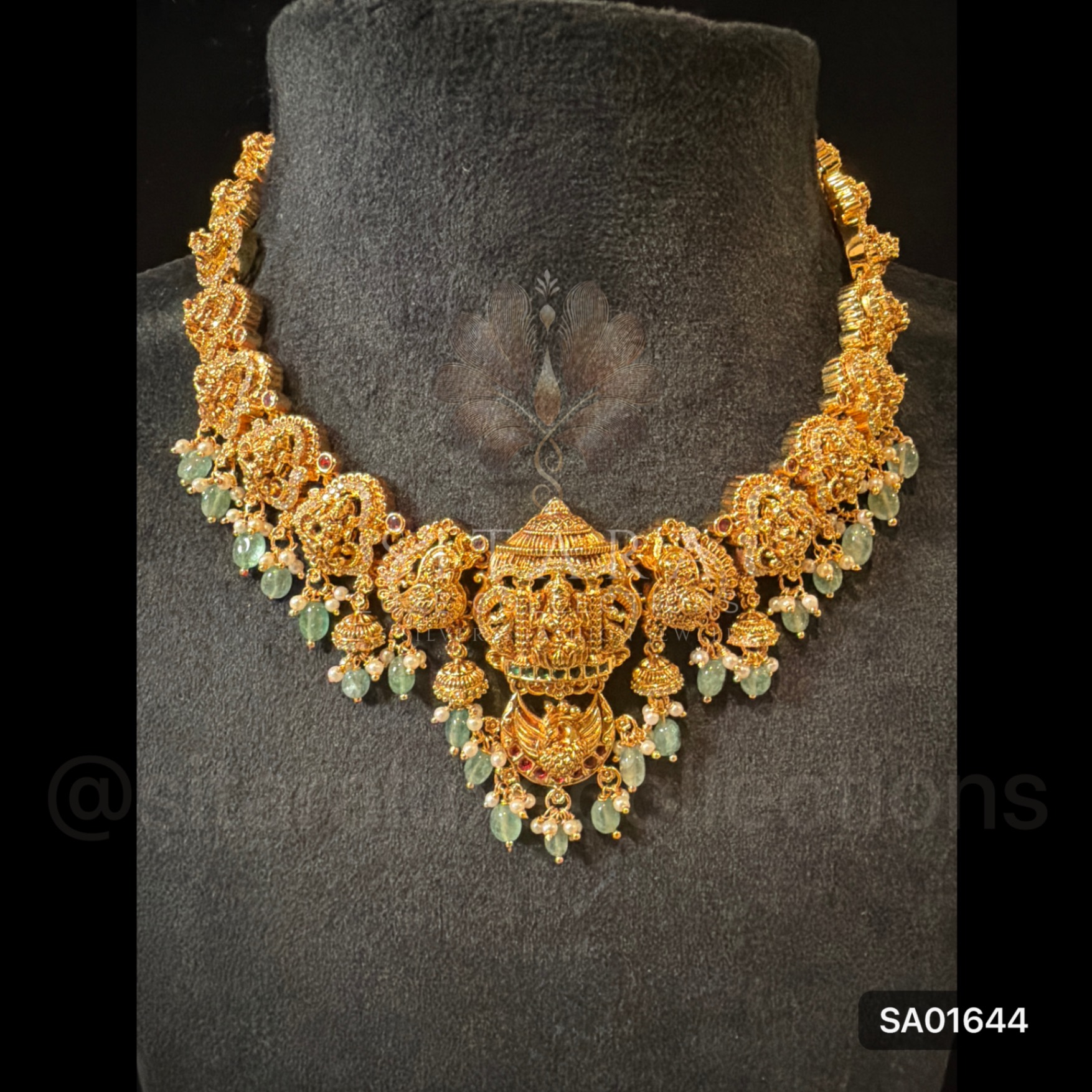 Lakshmi Peacock Nakshi Set